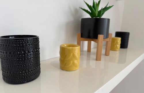 South Camberwell Apartment | Bright East Dulwich Apartment