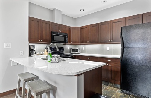 Sun Peaks Condo | Bright, Elegant, Peaceful Ski In/Out Condo