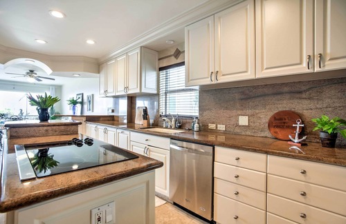 Lauderdale Beach House | Bright Fort Lauderdale Beach Home w/ Private Pool!