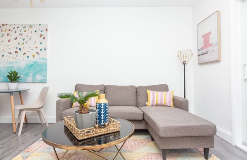 Middle River Terrace House | Bright Garden Getaway - w/ Private Patio & Parking