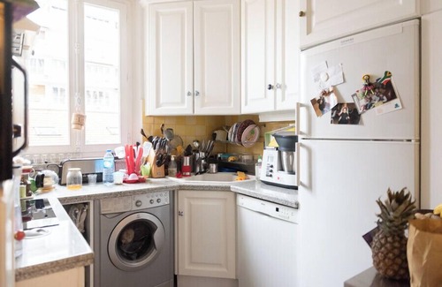 Charonne Apartment | Bright Haussmann apartment near Nation
