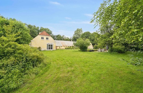 Graerup Villa | Bright holiday home with garden and togetherness