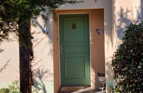 Penvins House | Bright house in Penvins, 6 people, pets allowed, near beach