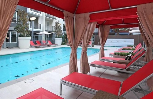 Irvine Business Complex Apartment | Bright Irvine 1BR | Kitchen| Free WiFi | Parking available