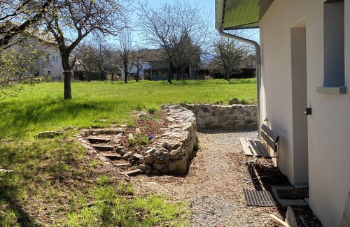 Larringes House | Bright little house Hauts d'Evian
