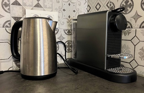 Plaine des Bouchers Apartment | Bright, modern apartment.