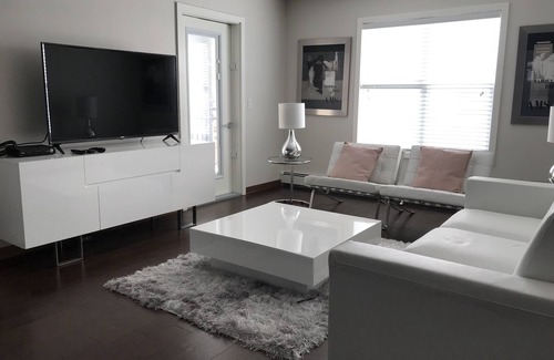 Saskatoon Condo | Bright modern comfortable newly built apartment - 2 beds, 1 bathroom