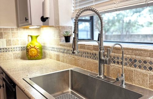 Wetmore House | Bright, Modern Space for Family & Friends