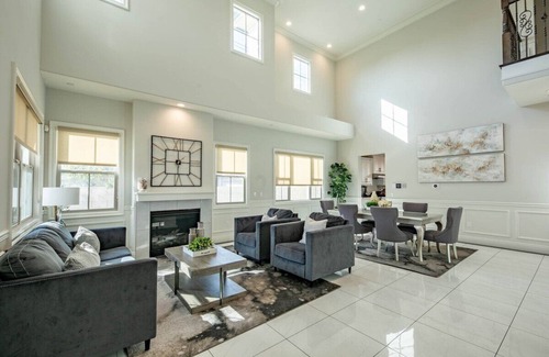 Rosemead House | "Bright New Modern H · Modern Home, Downtown LA with plenty of Amenities