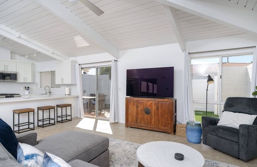 Carlsbad Condo | Bright One Level Condo in La Costa