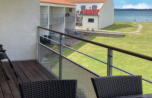 Syddjurs Kommune House | Bright Seaside Apartment in Ebeltoft