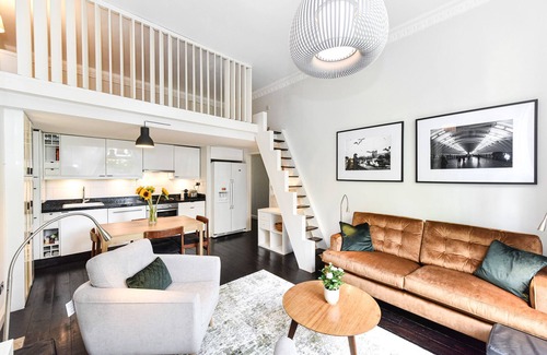Addison Apartment | Bright Shepherd's Bush apartment, perfect for families