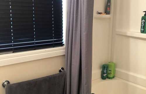 Moose Jaw Apartment | Bright, spacious 3-bedroom suite close to downtown.