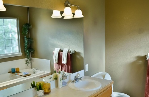 Loveland House | Bright & Spacious 3 Bedroom Home in Coveted Loveland Neighborhood!