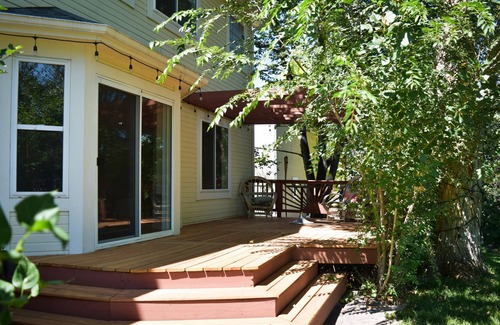 Loveland House | Bright & Spacious 3 Bedroom Home in Coveted Loveland Neighborhood!