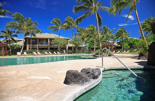 Kamuela House | Bright, Spacious 3 Bedroom- Beach Club Access