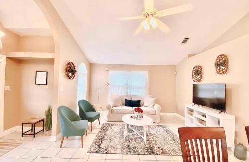 Tallahassee House | Bright & Spacious Getaway in Lovely NE Tallahassee