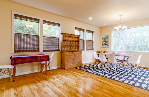 Pacific House | Bright, spacious home with park/trail access, deck, fireplace & great location