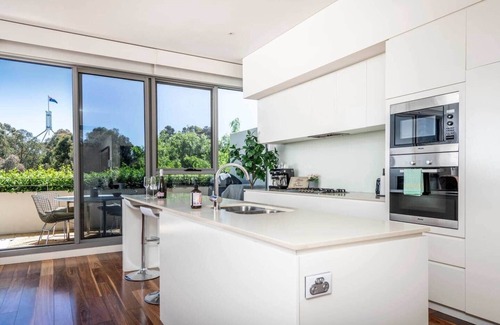 Forrest Apartment | Bright & Spacious Penthouse by Parliament House