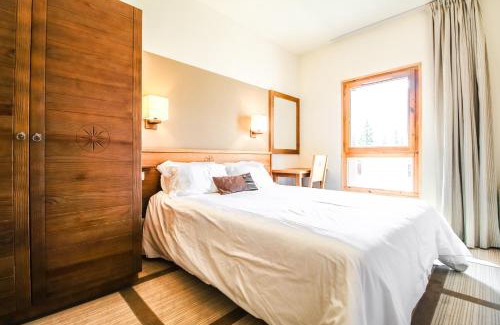 Flaine Apartment | Bright spacious two bed South facing family apartment