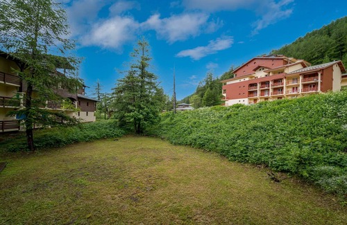 Allos Apartment | Bright studio 4 pers Mountain view