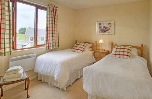 Belford Cottage | Bright, sunny cottage with garden to three sides & overlooking fields