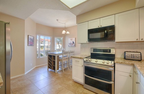 Palm Desert Condo | Bright & Sunny Palm Desert Gem