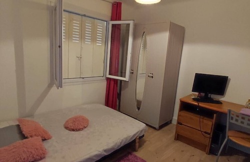 Toulon Apartment | Bright T3 apartment with 10 m2 terrace