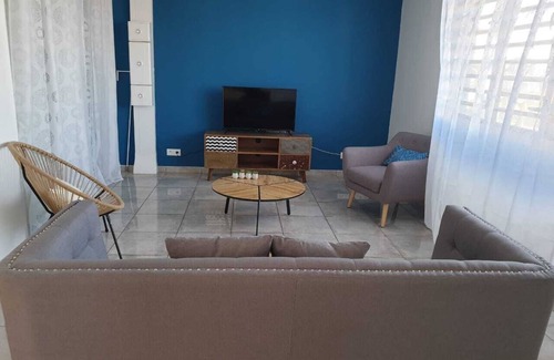 Cayenne Apartment | Bright T3 in the new heart of town