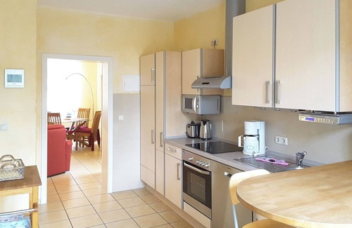 Ostseebad Prerow Apartment | bright terrace apartment with beach chair in the old captain's house, max. 3 pers.