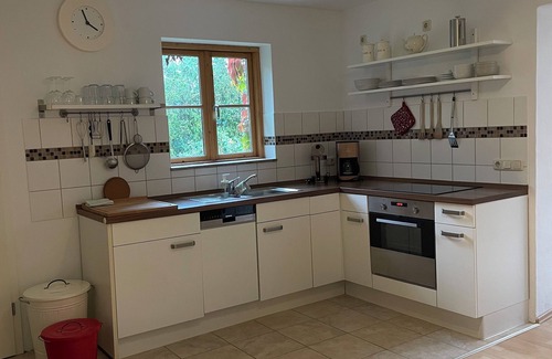Heiligendamm Apartment | Bright vacation apartment, family-friendly, in a quiet location, close to the beach, 4 persons