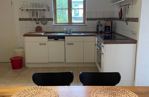 Heiligendamm Apartment | Bright vacation apartment, family-friendly, in a quiet location, close to the beach, 4 persons