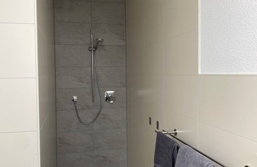 Westhausen Apartment | Bright vacation apartment in a new single-family building - near the outdoor pool