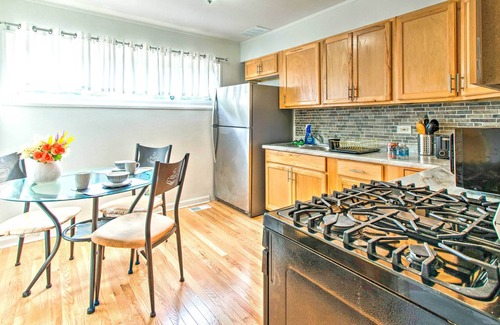 Forestview House | Bright Westchester Escape ~ 13 Mi to Downtown