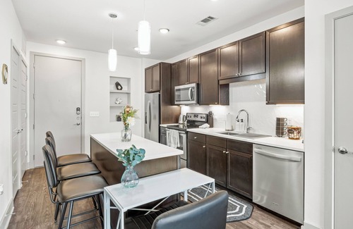 Frisco Square Apartment | BrightHaven - 1-BR apartment in Fabulous Frisco with Gym, Pool and EvCharger