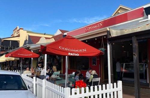 Brighton Apartment | Brighton Beachfront Esplanade Studio Apartment