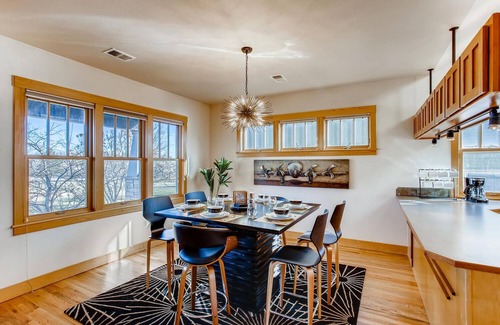 River Rock Condo | Brilliant Posh Home – Backs to Poudre River Trail!