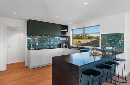 Wharewaka House | Bring the toys - modern home