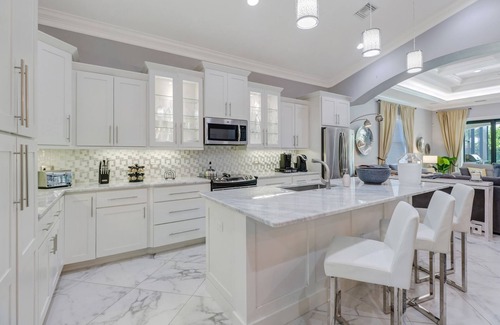 Naples Park House | Bring the Whole Family to the Beach in Naples