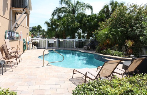 Redington Shores House | Bring Your Boat - Steps From the Beach