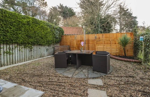 Burniston Cottage | BRINKBURN COTTAGE, pet friendly, with open fire in Burniston