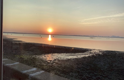 Quincy House | Brinsley on the Bay