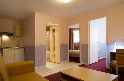 Chinon Hotel | Brit Hotel Chinon le Lion d'Or