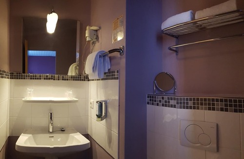 Courtoisville-Sillon-Moka Hotel | Brit Hotel Le Surcouf