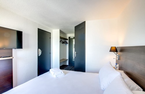 La Neuvillette Hotel | Brit Hotel Reims la Neuvillette