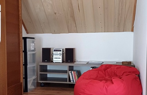 Morlaix Apartment | BRITTANY Duplex in wind-sheltered valley near the sea pets welcome