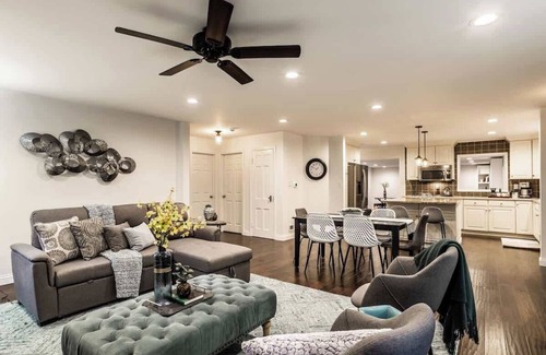 Broad Ripple House | Broad Ripple Falcon Crestview Bungalow