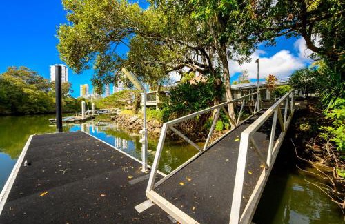 Broadbeach Waters House | Broadbeach Canal Front Getaway with Pool & Jetty