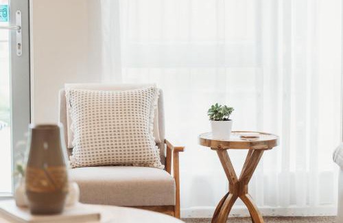 Glenelg South Apartment | Broadway Getaway - 150 Metres to Beach