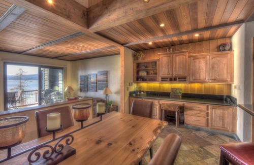 Brockway House | Brockway Springs Lodge | Steps to Lake Access!